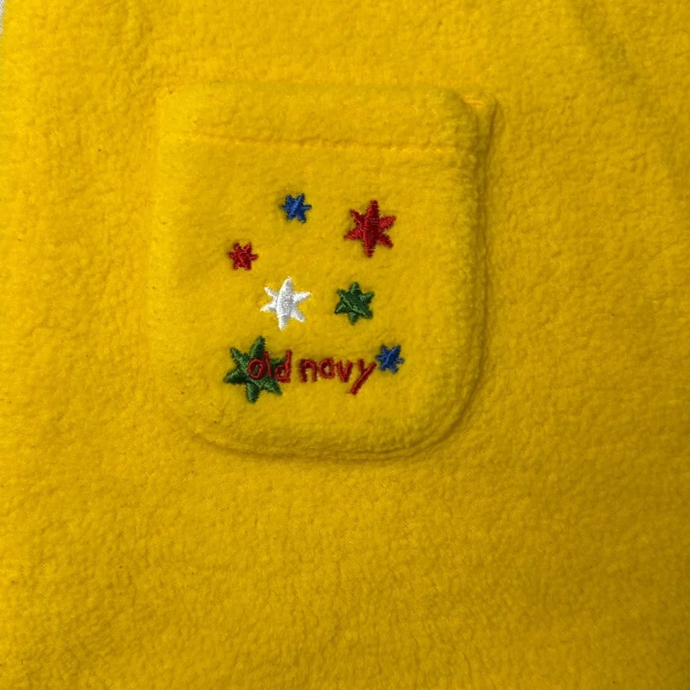 VTG Old Navy‎ Newborn 0-3 mos Fleece Overalls Yellow Stars Winter Snow Y2K